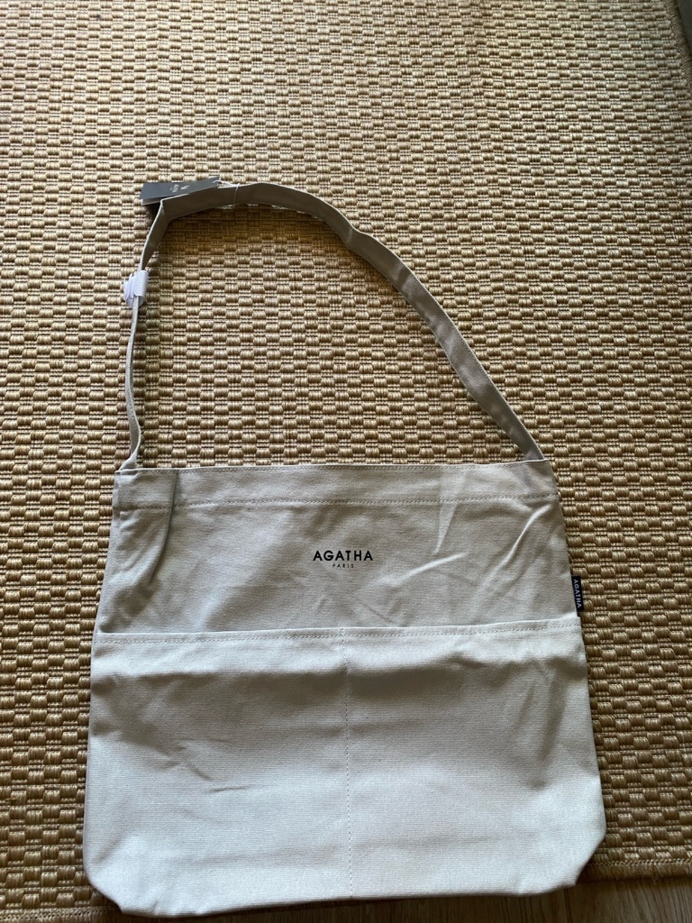 BNWT Gray Canvas Agatha Paris  Tote/Shoulder Bag